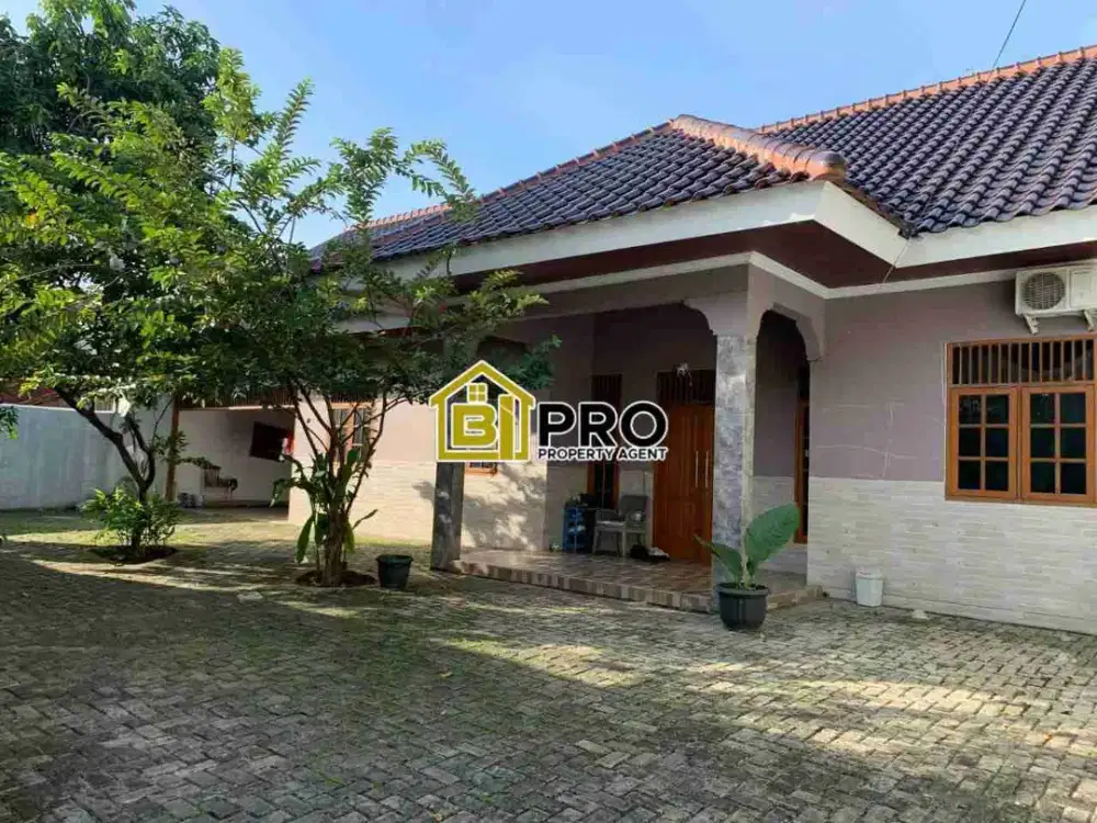 rumah mewah dan megah siap huni dekat toll brigif