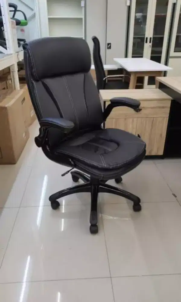 Kursi kantor selma