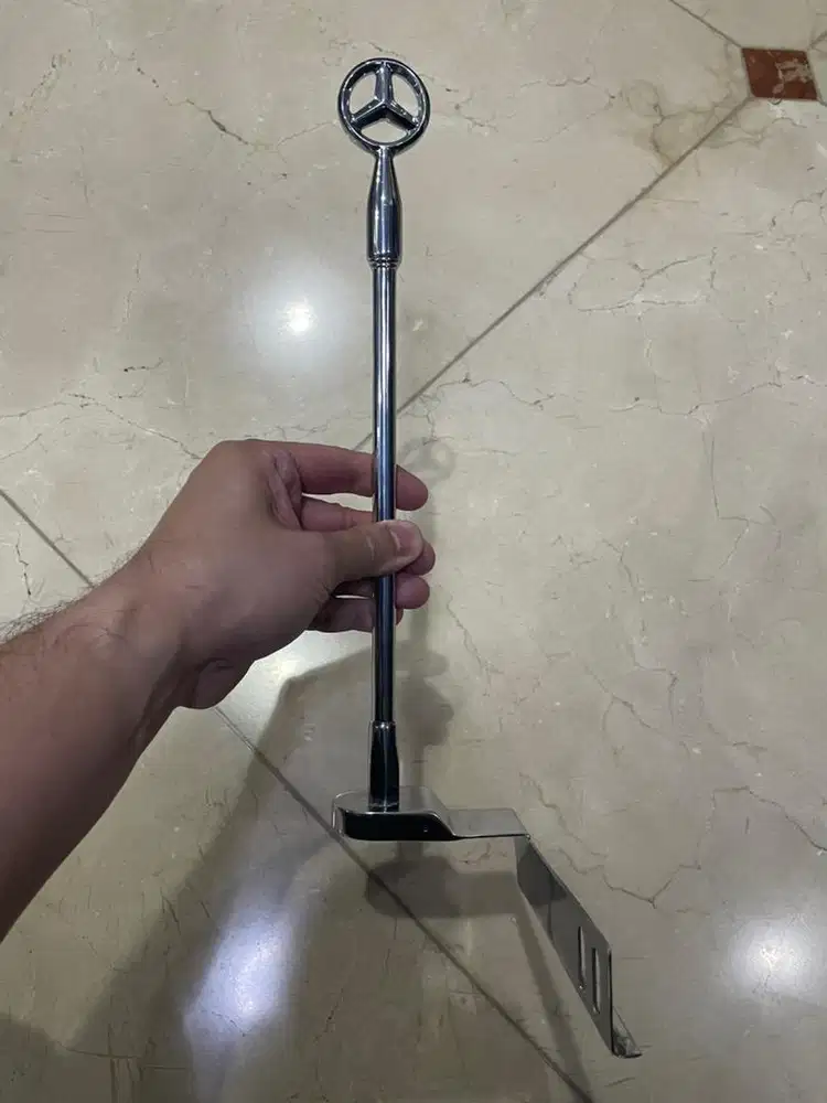 Parking Pole Mercedes Benz