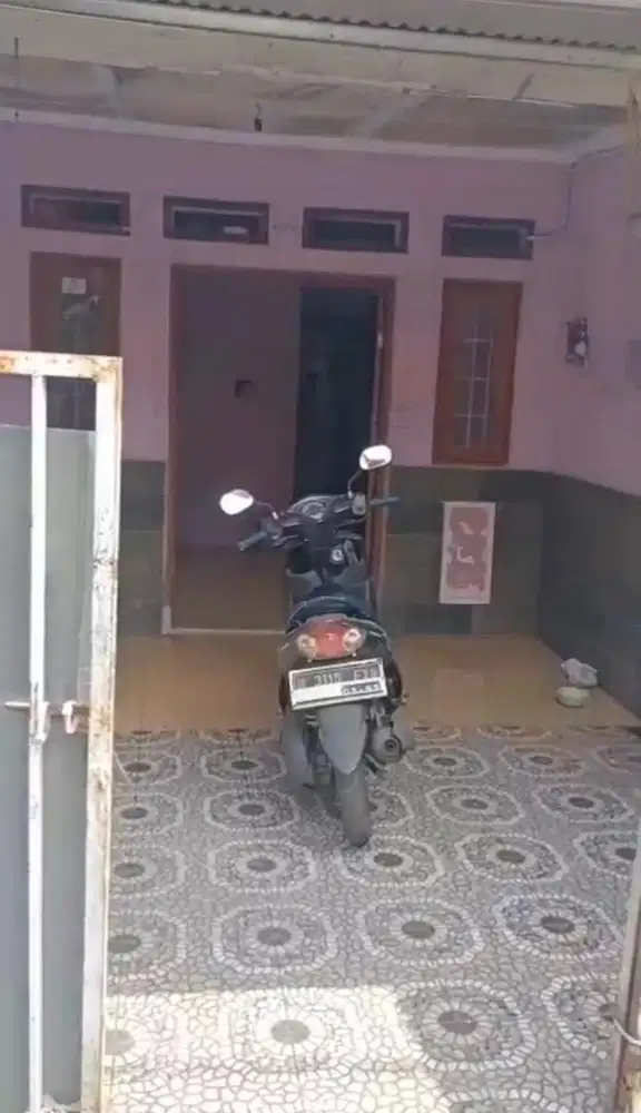 Di jual rmh di dekat samsat merdeka depok 2