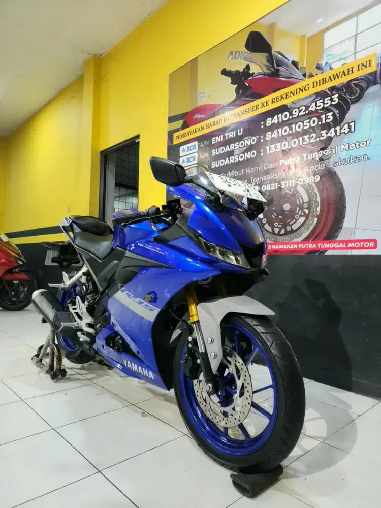 YAMAHA R15 V3  KM LOW TH 2021