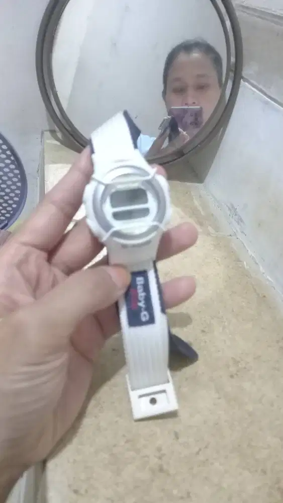 Jam tangan wanita