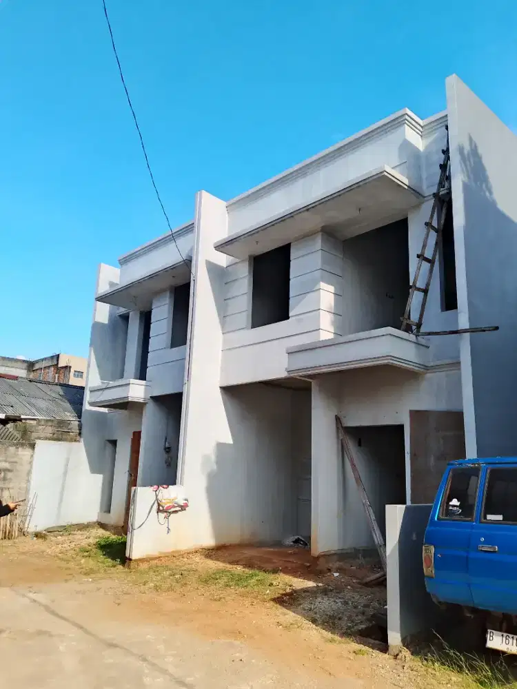 Rumah Modern 2 lantai sudah SHM di Lubang Buaya Jakarta Timur