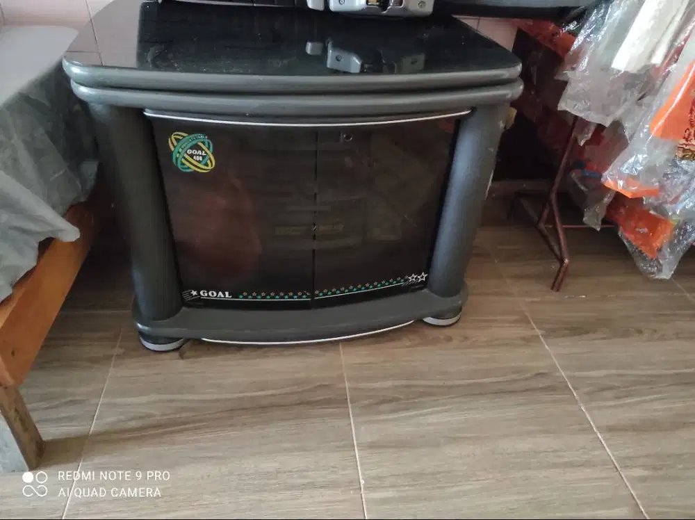 Meja TV 29 inch