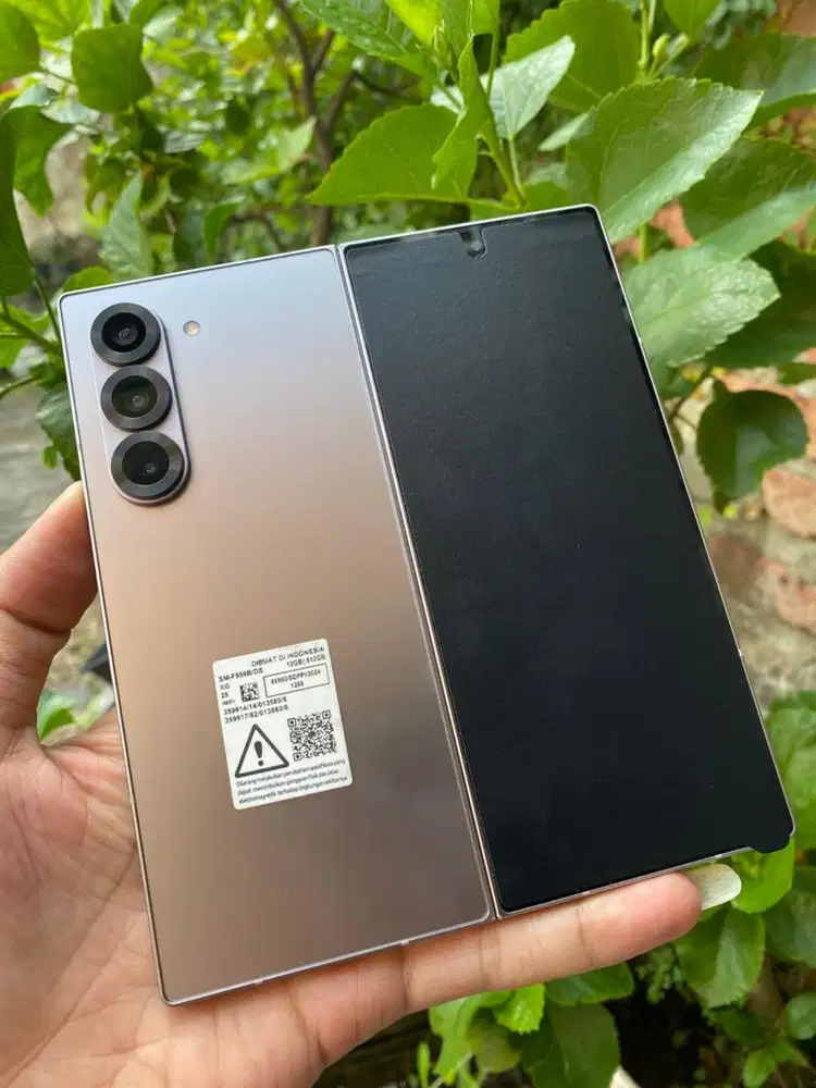 Samsung Zfold 6 512gb Silver resmi sein