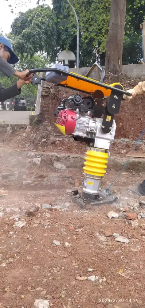 Molen stemper kuda jackhammer genset 5000watt