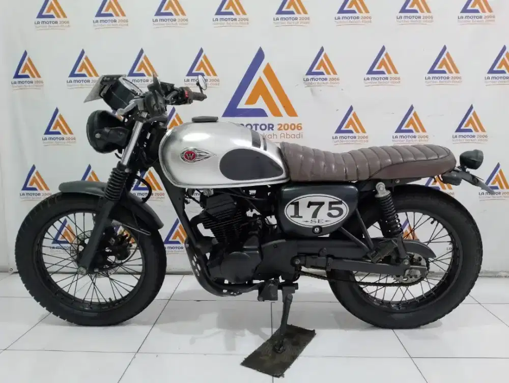 KAWASAKI W175 SE 2018 SIAP PAKAI (CASH/KREDIT/KREDIVO/PAYLATER/CC 0%)