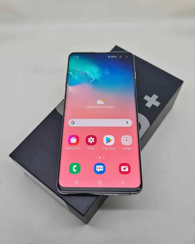 Samsung Galaxy S10+  | 128  (SEIN)