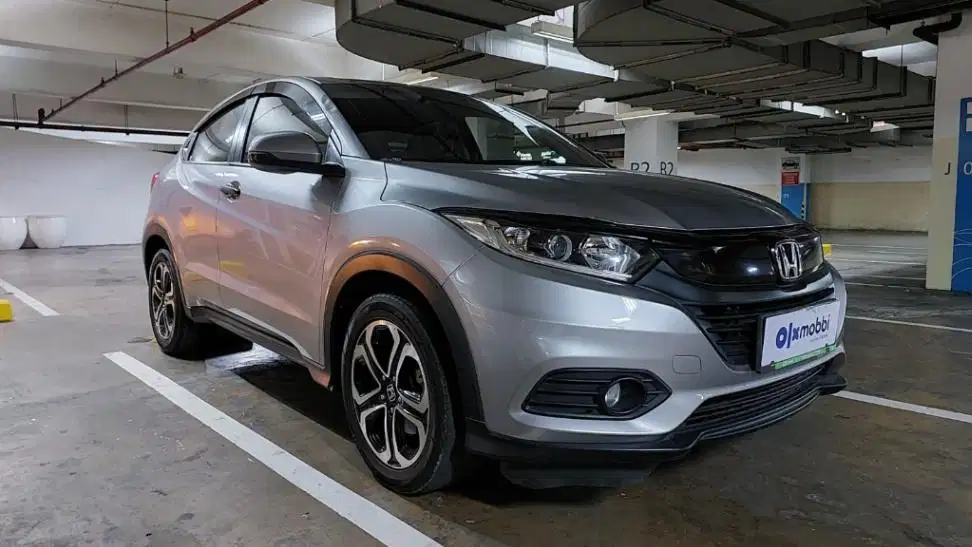 DP MURAH Honda HR-V 1.5 E Bensin-AT 2020 Abu CAAFF