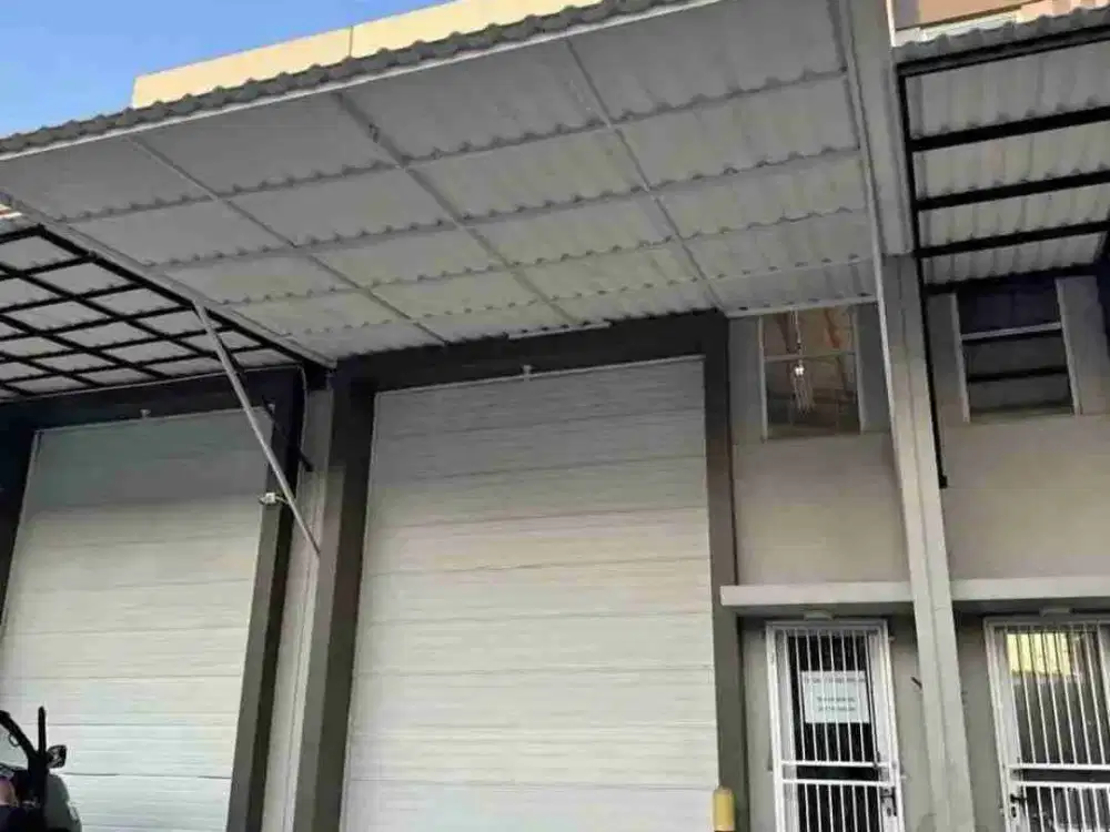 Di Jual Gudang The Store Green Lake City Luas 120m
