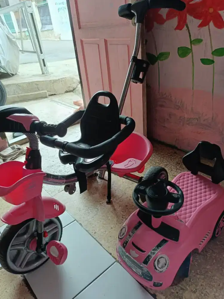 Sepeda anak roda 3 pink & mobilan