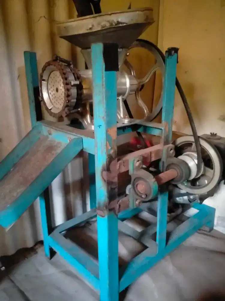 Mesin cetak pelet