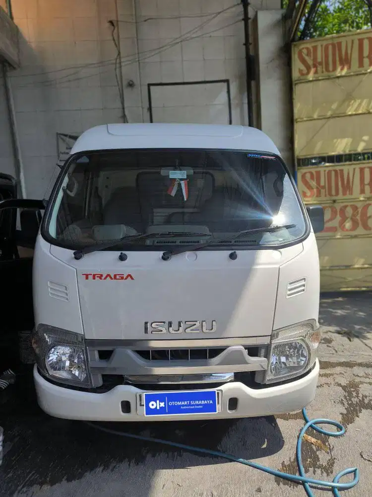 ISUZU 2020 TRAGA BOX 2.5 SOLAR M/T PUTIH MURAH OTOMART 286 KENJERAN