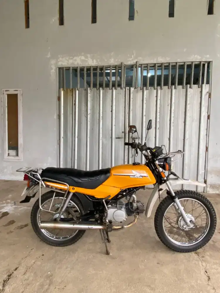 Honda Win 100 2004 SS Kumplit Plat D Soreang
