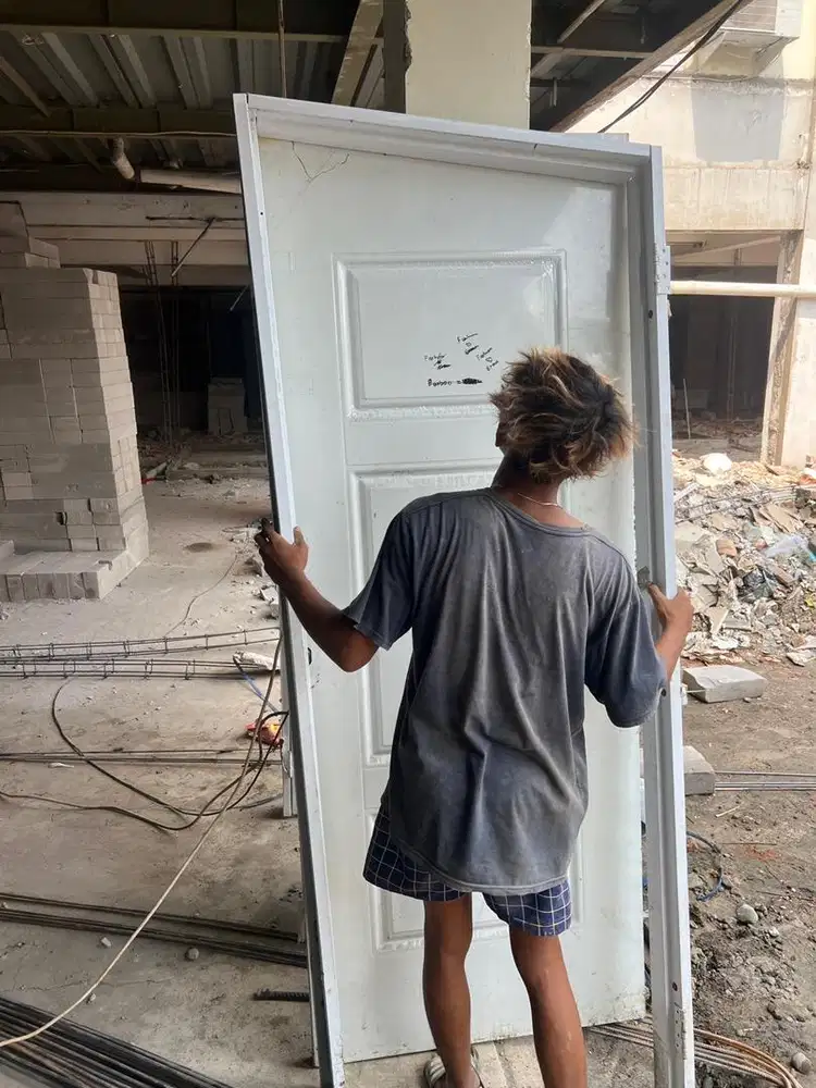 Pintu plat baja 3 biji