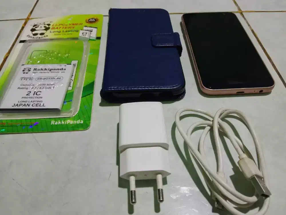 Samsung J2 Core Ram 1/8 gb ( Batangan )