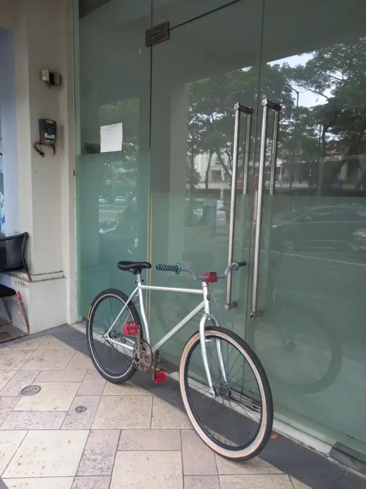 SEPEDA FIXIE MODERN BIKE