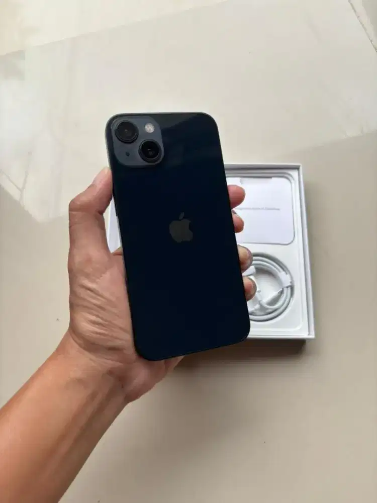 iPhone 13 Midnight 128GB Inter All Operator - second