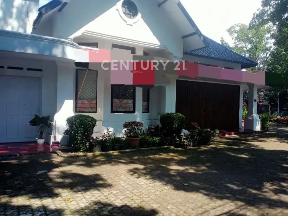 Rumah Toko Hook 1.5 Lt Jl Malabar ,Gatsu Bandung