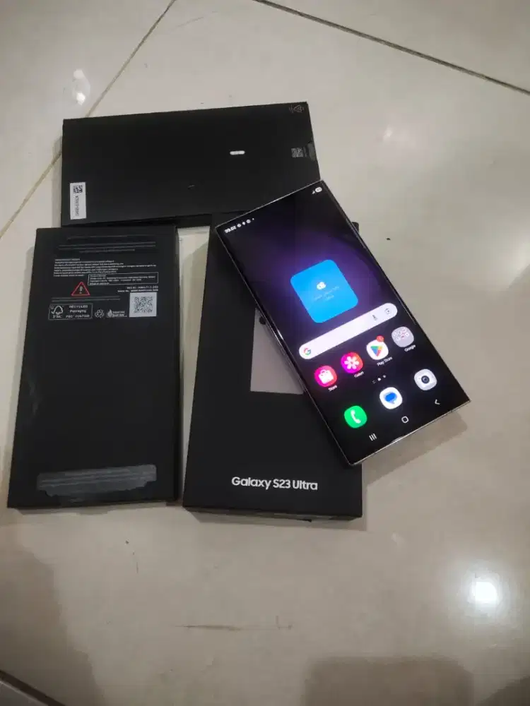 Samsung S23 Ultra 12/512 Like New