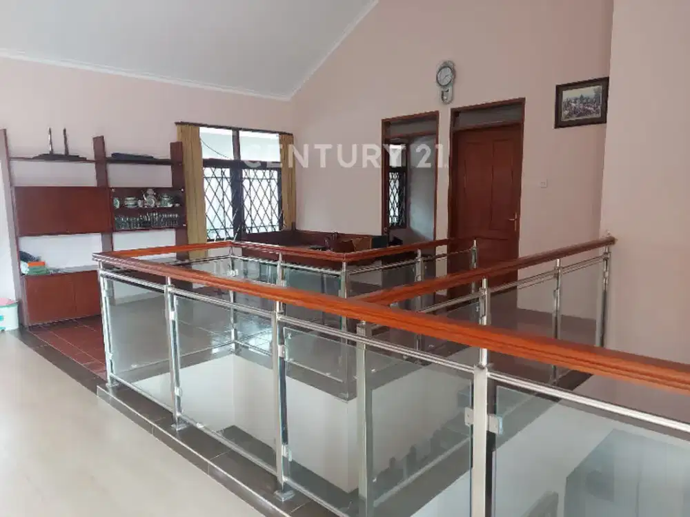 Rumah Dua Lantai,  Siap Huni, Sawah Kurung, Sayap BKR