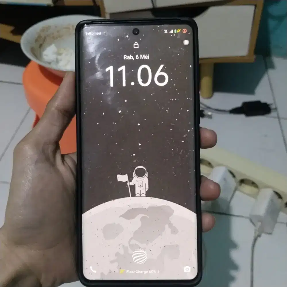 Vivo V40 5G 12/12  256GB