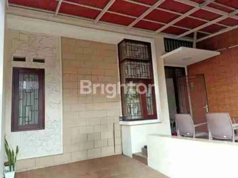 RUMAH CANTIK BERSIH NYAMAN FULL FURNISHED SIAP HUNI