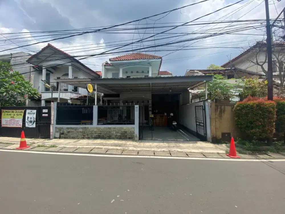 Dijual Rumah Asri di Cirendeu
