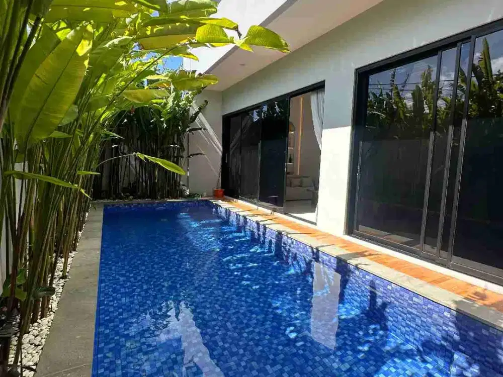 Di jual vila furnished 3 lantai view GWK di Jimbaran