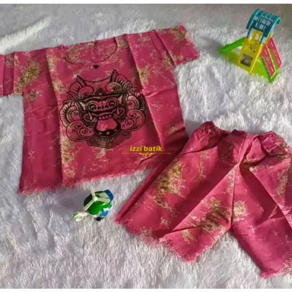 Prelove baju anak FREE yaa. Tinggal byr ongkir aja