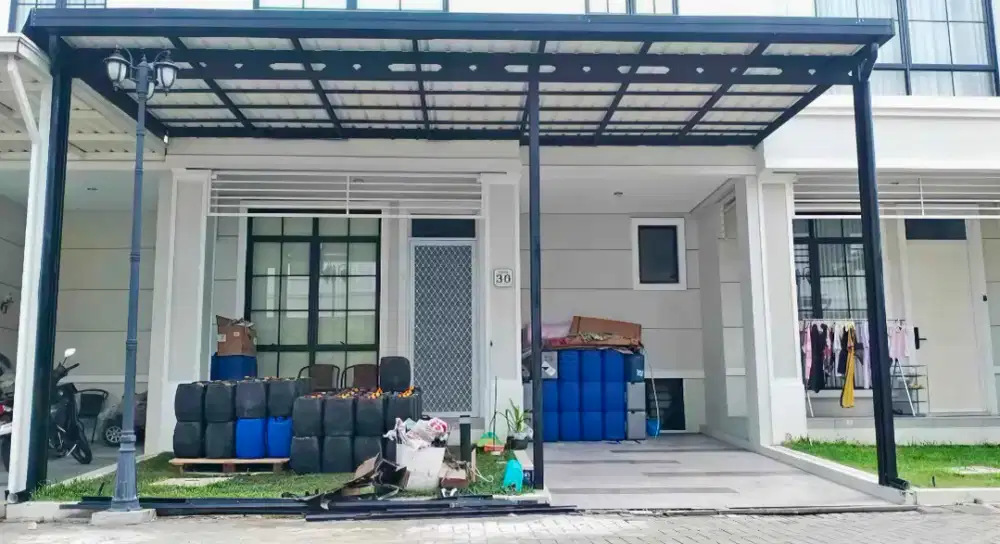 Kanopi baja ringan dan garasi