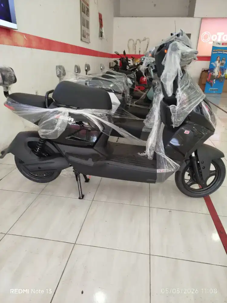 Dijual sepeda listrik dan motor listrik cash dan kredit