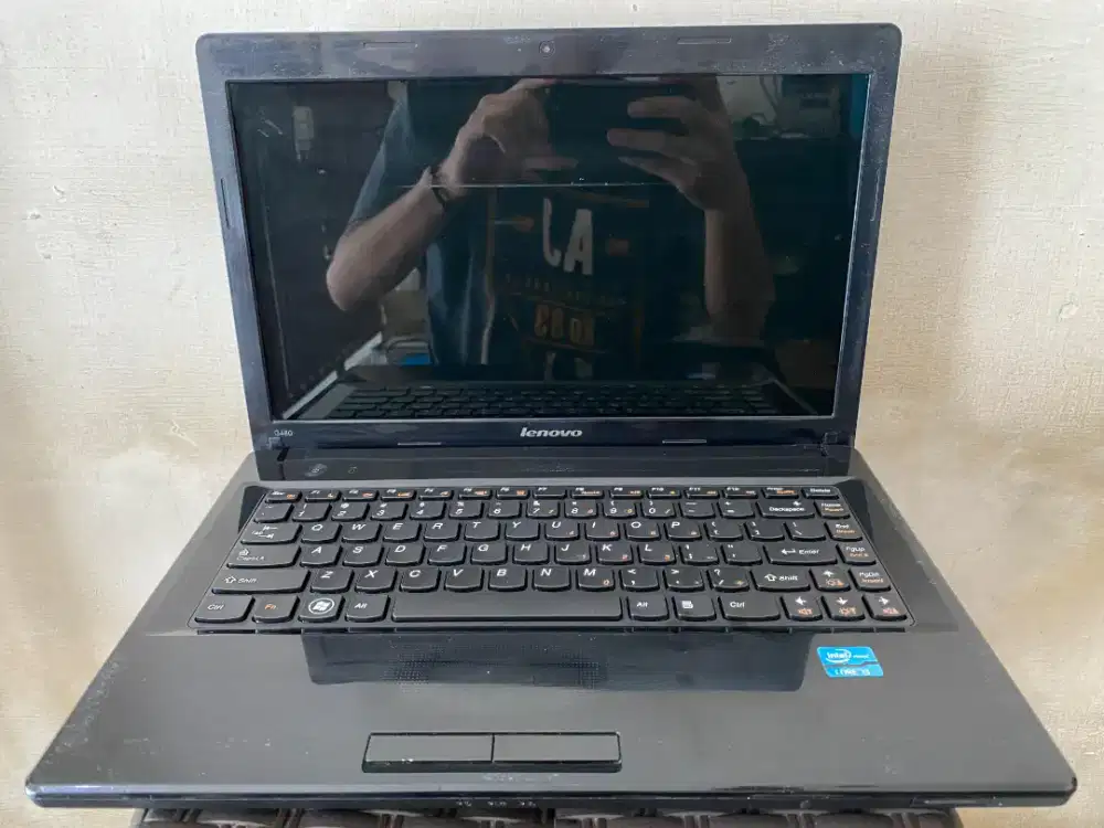 JUAL LAPTOP LENOVO G480 INTEL COREi3-2328M RAM2GB HDD500GB BERGARANSI