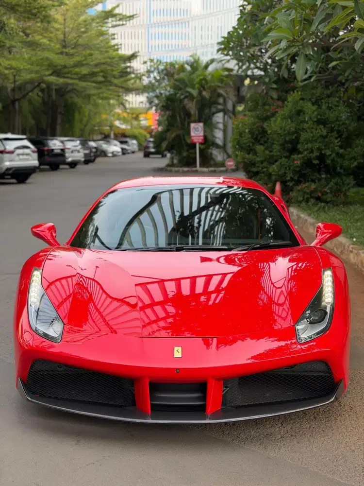 Ferrari 488 GTB 2019