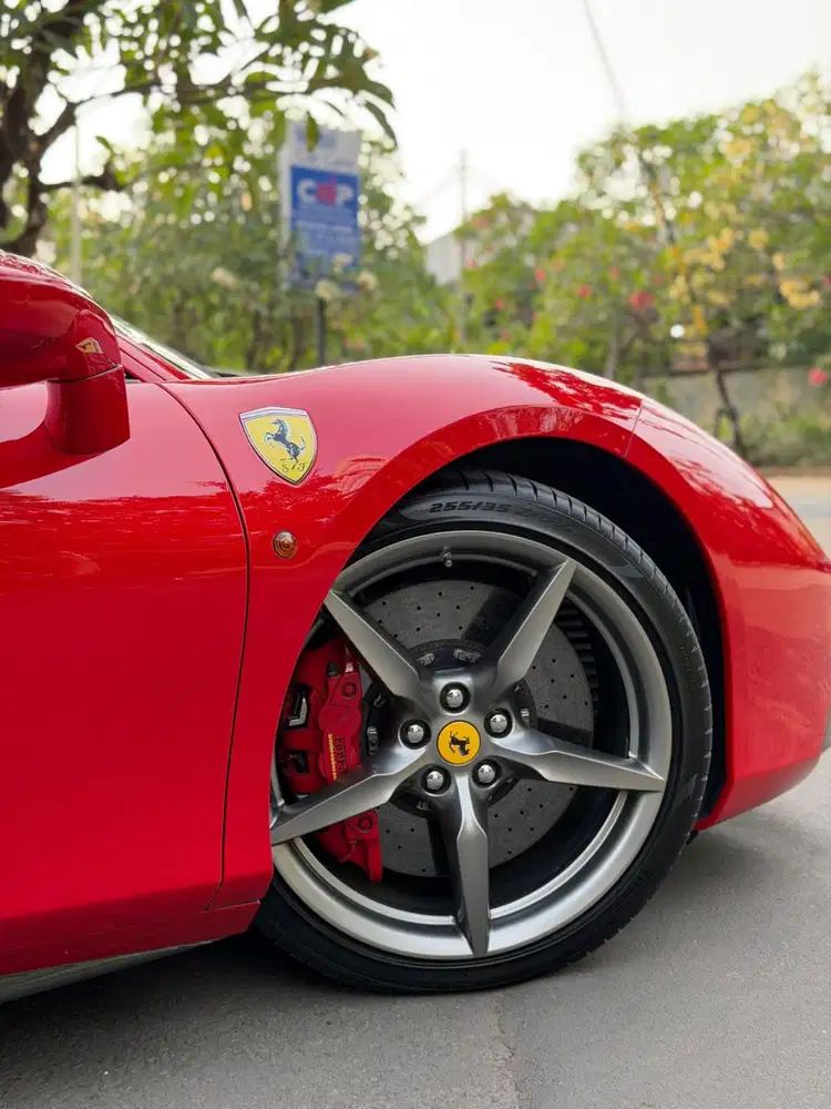 Ferrari 488 GTB 2019