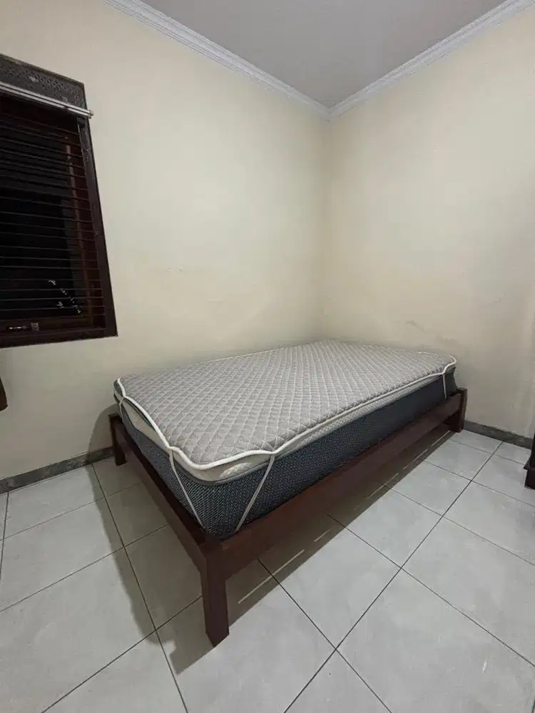 Dijual Kasur Inthebox dan Dipan