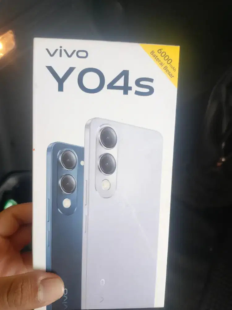 Kotak VIVO Y04S lengkap kitap kitap dan bon pembelian nya