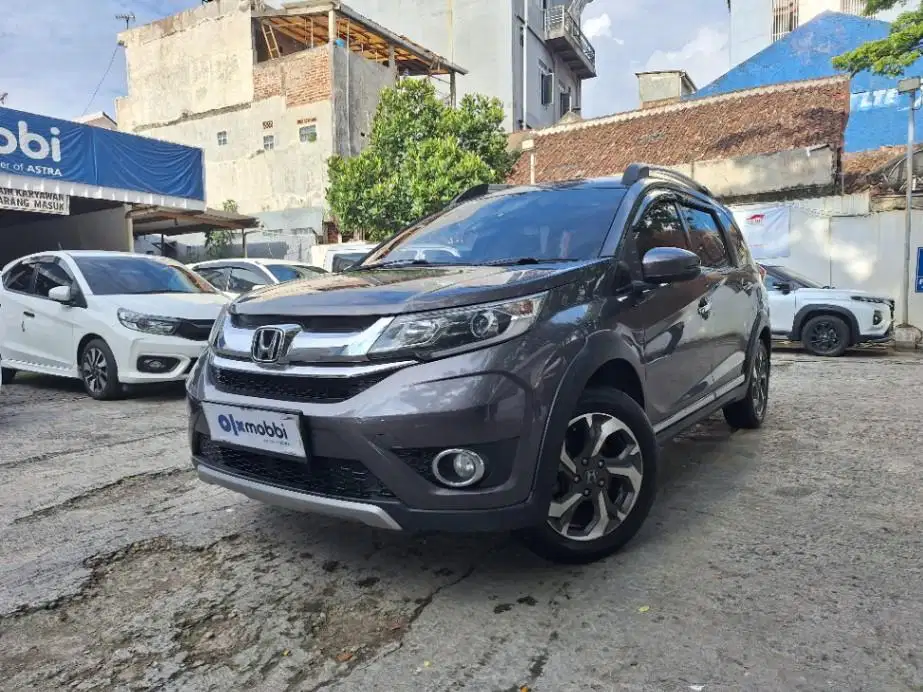 DP MURAH Honda BR-V 1.5 E Bensin-AT 2018 Abu C2GDT