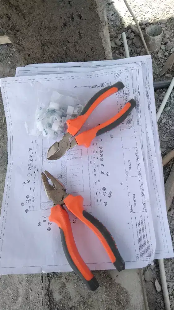 JASA TEKNISI INSTALASI LISTRIK