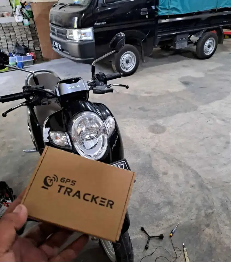 Gps mobil motor alat berat