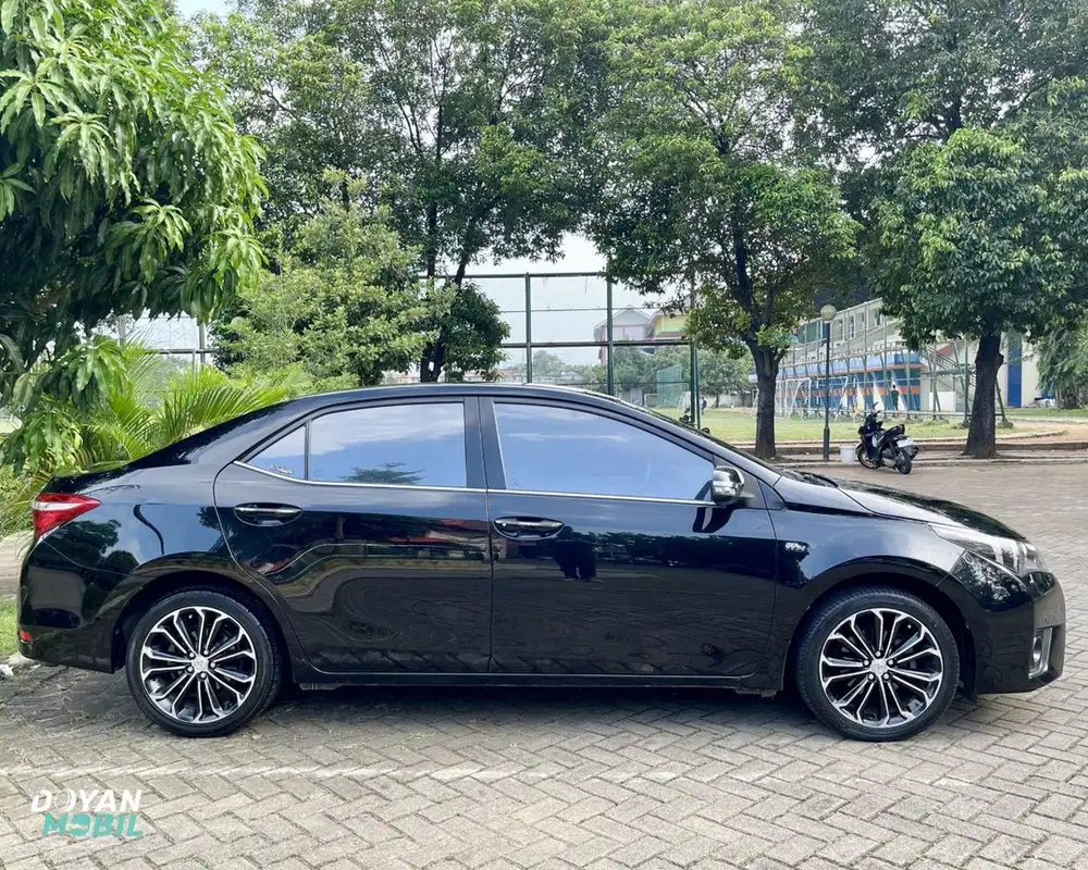 Toyota Corolla Altis 2014 Bensin