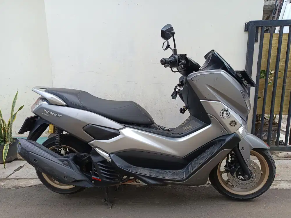 Yamaha nmax old non abs 2018 lengkap pajak hidup