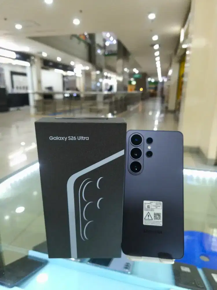 Samsung s26 ultra 12/512 black likenew