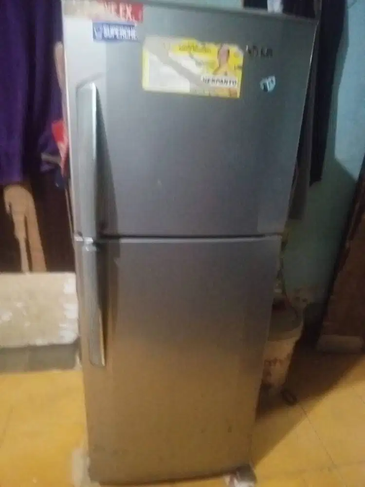 Kulkas LG 2 pintu