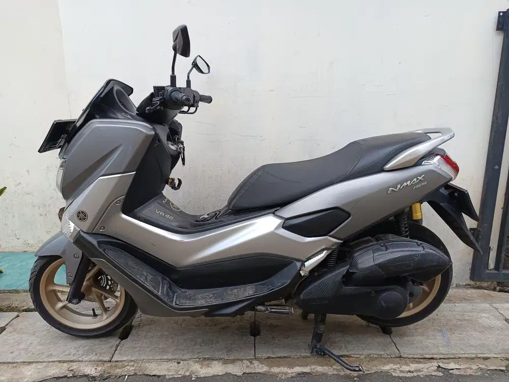 For sale nmax old non abs 2018 lengkap bagus