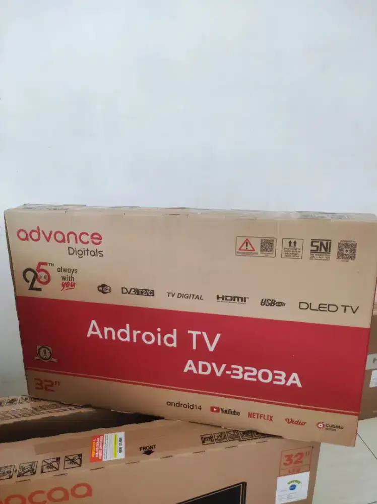 Tv android 32 in advance WiFi YouTube Netflix browser
