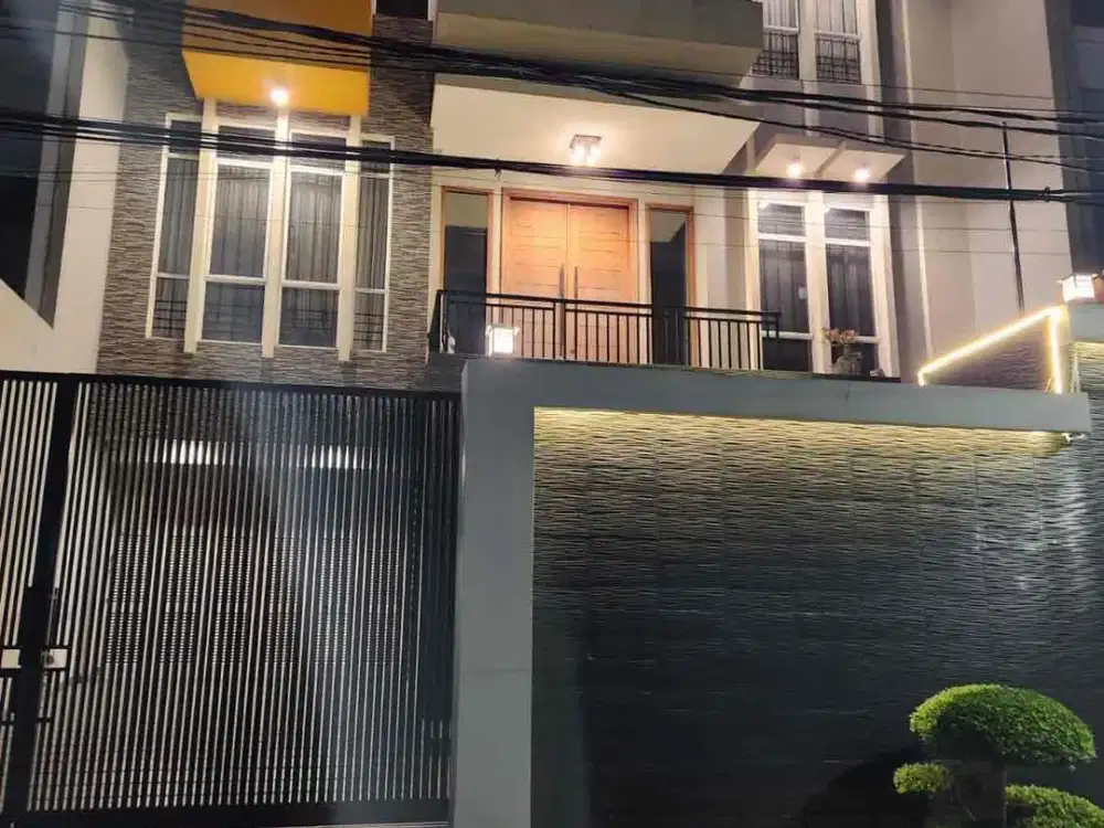Hunian Mewah Eksklusif di Pluit – Lokasi Premium, Basement 4 Mobil, Akses Cepat ke PIK & Tol