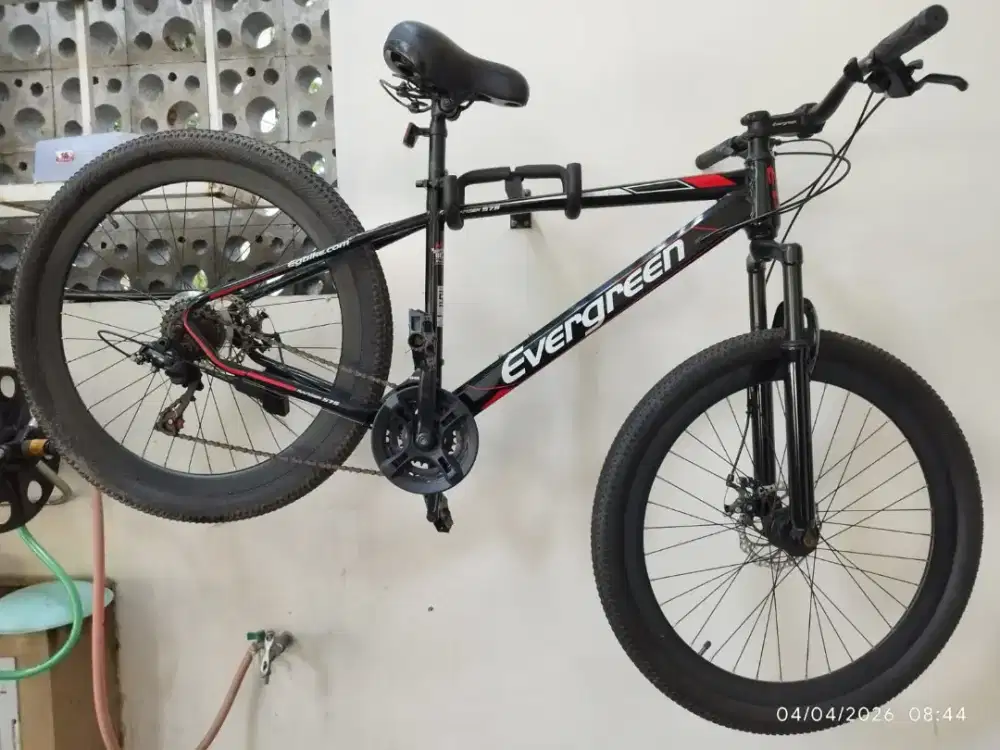Sepeda gunung MTB 575 evergreen
