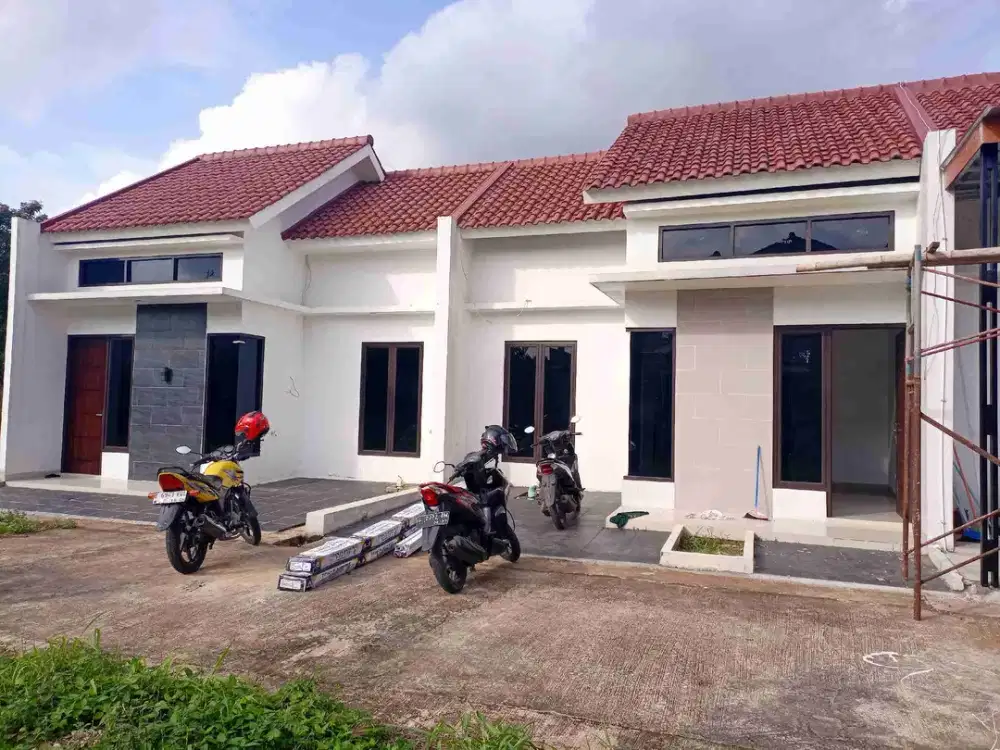 Cluster siap huni bisa langsung pindahan lokasi strategis dekat stasiun LRT Jatibening
