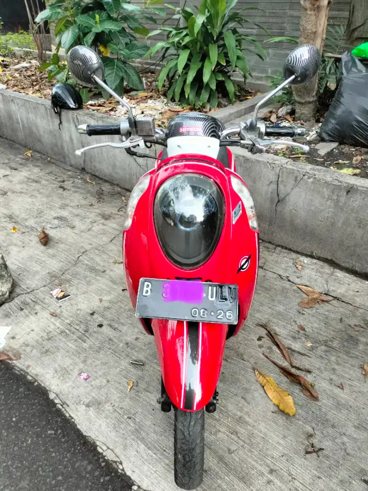 Scoopy merah putih 2016 iss